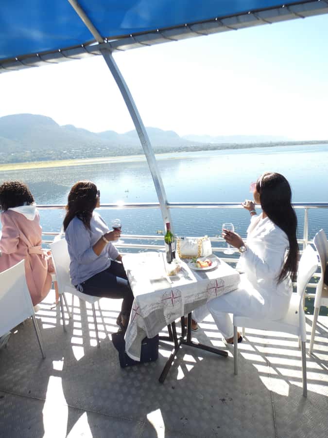 Hartbeespoort: 2-Hour Dam Cruise with South African Food - Why a Hartbeespoort boat cruise works so well