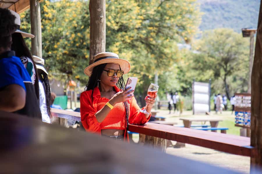 Hartbeespoort Dam: 1 Hour Cruise & Sunday Buffet Lunch - Why the package offers good value