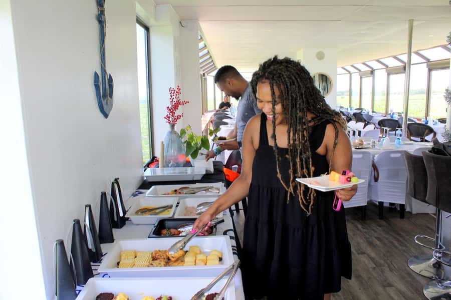 Hartbeespoort Dam: The Luxury Alba Boat Cruise with Food - Practical Details That Can Save You Trouble