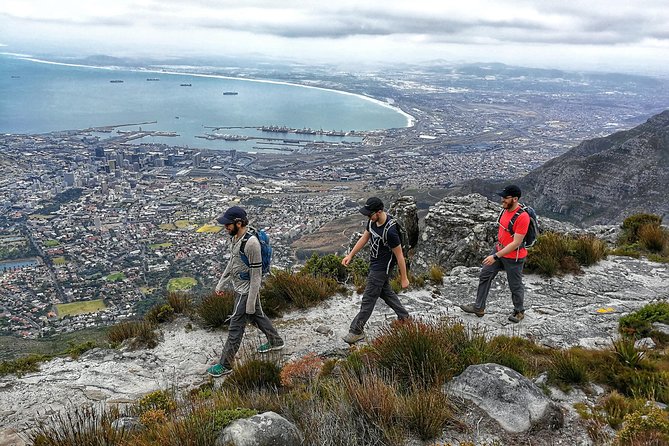 Hike Table Mountain with a Guide - Choose Route - Who should choose each route?