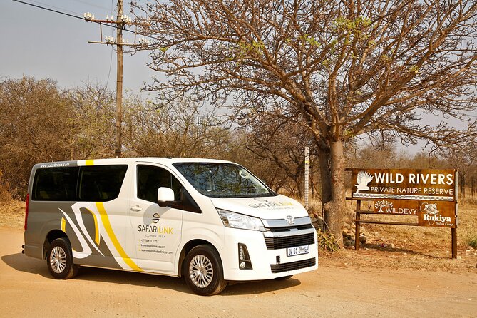 Hoedspruit to Johannesburg Transport Shuttle - Rain, traffic, and the limits of a fixed schedule