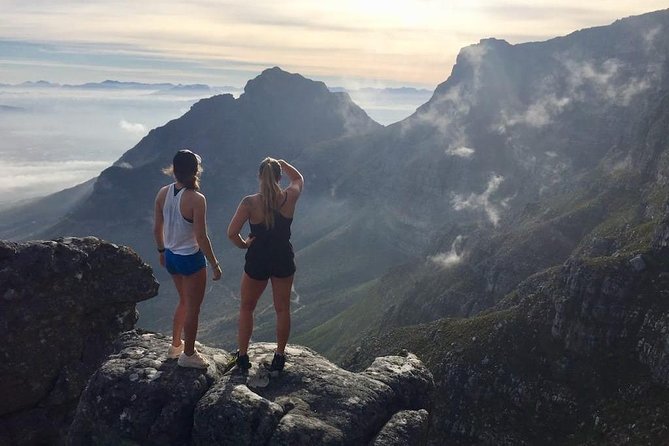 India Venster: sensational half-day route up Table Mountain - Scrambling and narrow ledges
