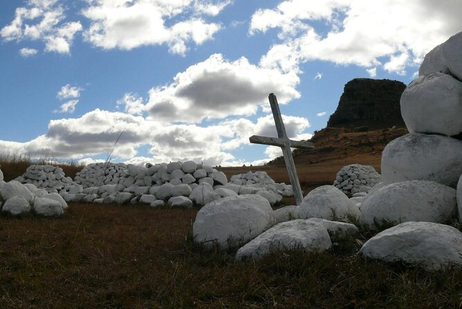 Isandlwana, Rorkes Drift and Fugitives Drift Battlefields Day Tour from Durban - The guide can make or break the experience