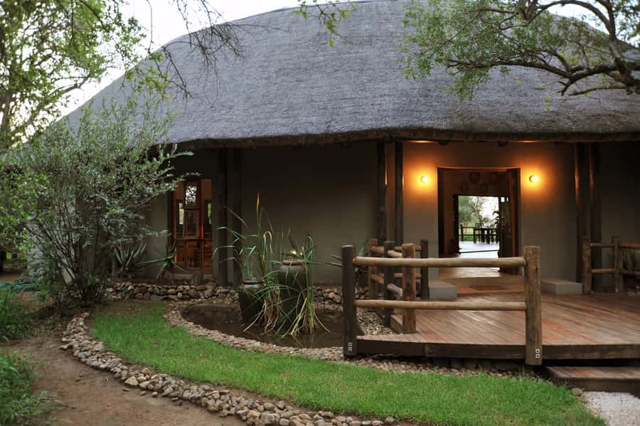 Johannesburg: 2-Day 4-Star Pilanesberg Safari - Sunrise and the second day’s two drives