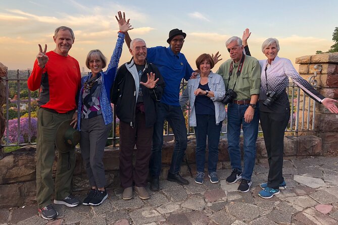 Johannesburg & Apartheid Museum Tour - What the guide adds to the experience