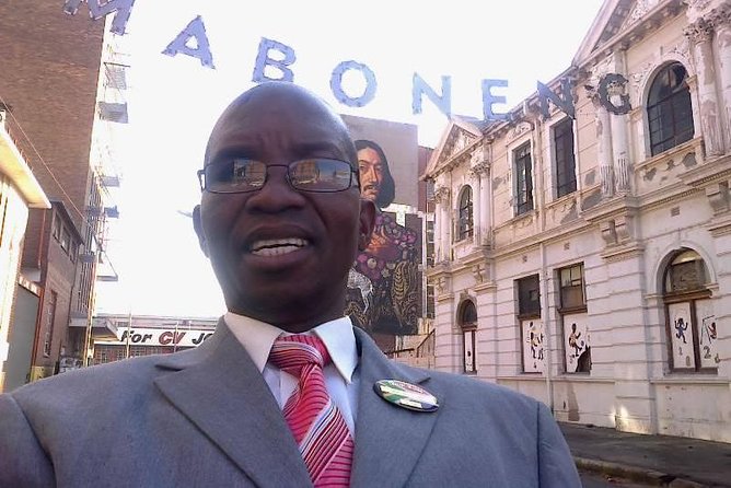 Johannesburg Historical, Apartheid Museum & Soweto - From a forgotten mine stope to the gold rush