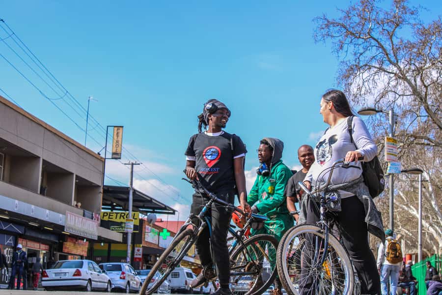Johannesburg: Inner City Guided Cycling Tour - Braamfontein street art and youthful city energy