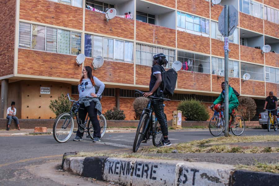 Johannesburg: Inner City Guided Cycling Tour - Newtown, jazz, and Johannesburg’s cultural memory