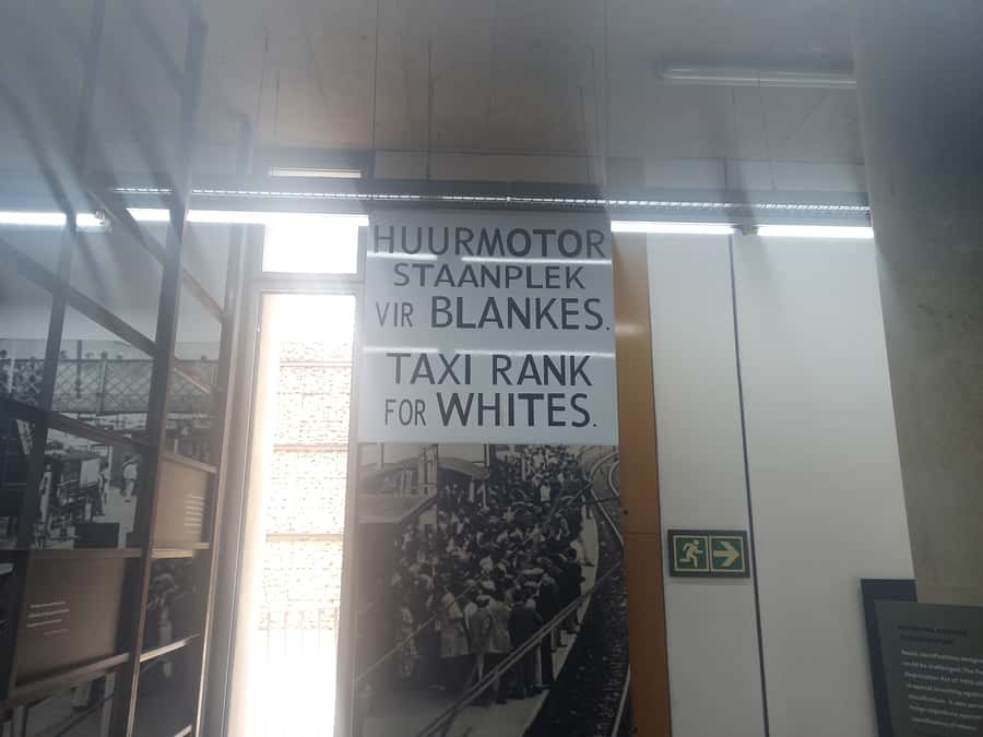 Johannesburg: Private Guided City Tour with Apartheid Museum - Returning Around 2:30 p.m.