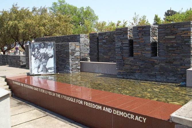Johannesburg Soweto Highlights Tour - Why this tour works best as an introduction