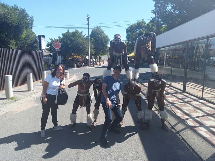 Johannesburg: Soweto History Tour with Hotel Pickup - Mandela’s House makes the history personal