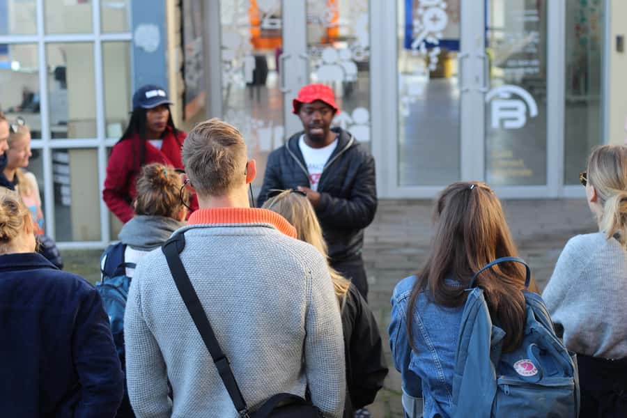 Khayelitsha: 3-Hour Township Walking Tour - Walking into everyday Khayelitsha