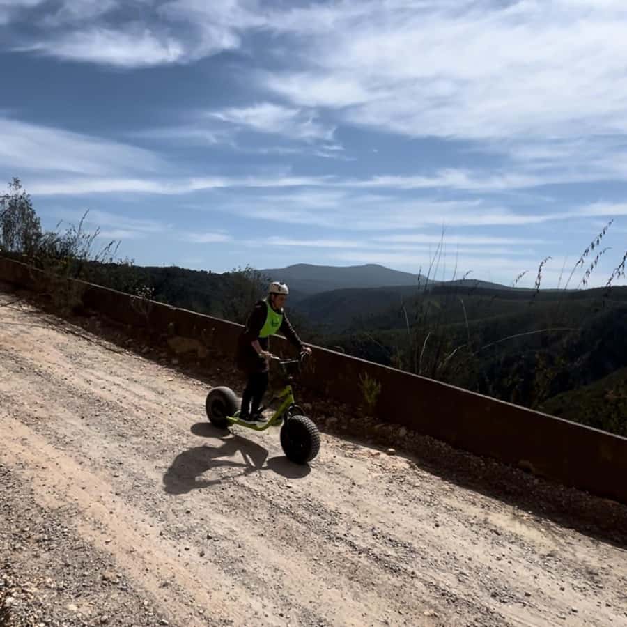 Knysna: Downhill Forest Scootour Adventure - The return minibus and the 90-minute rhythm