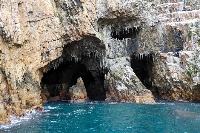 Knysna Heads & Lagoon Adventure Tour - Cruising Across Knysna Lagoon