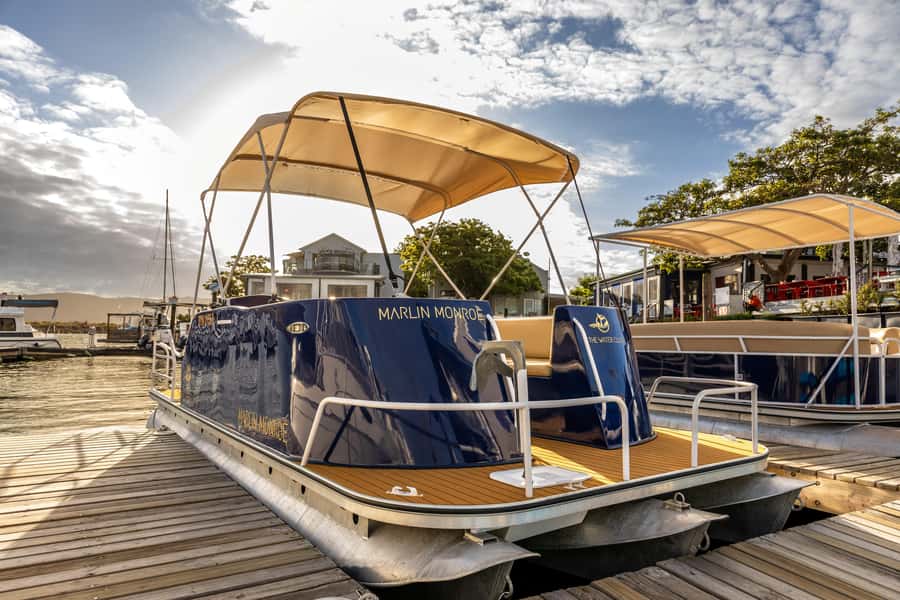 Knysna: Knysna Lagoon Pontoon Boat Cruise - Setting off from the Water Club