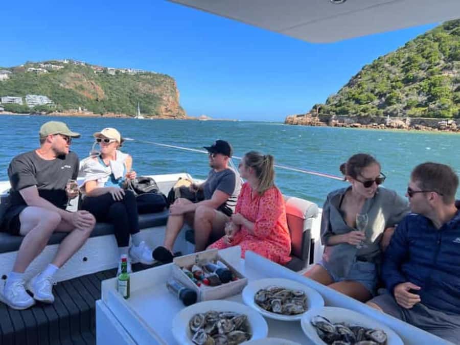 Knysna Lagoon: Boat Cruise with Oyster & White Wine Tasting - Starting at Thesen Island Harbour Town