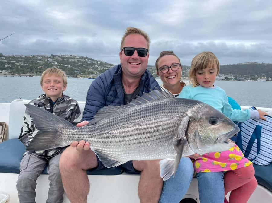 Knysna Lagoon Fishing Charter - Four hours on a working estuary