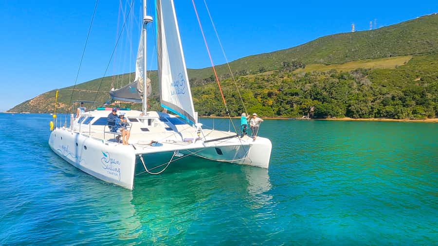 Knysna: Luxury Sunset Cruise with Captain's Barbeque - Passing through the Knysna Heads