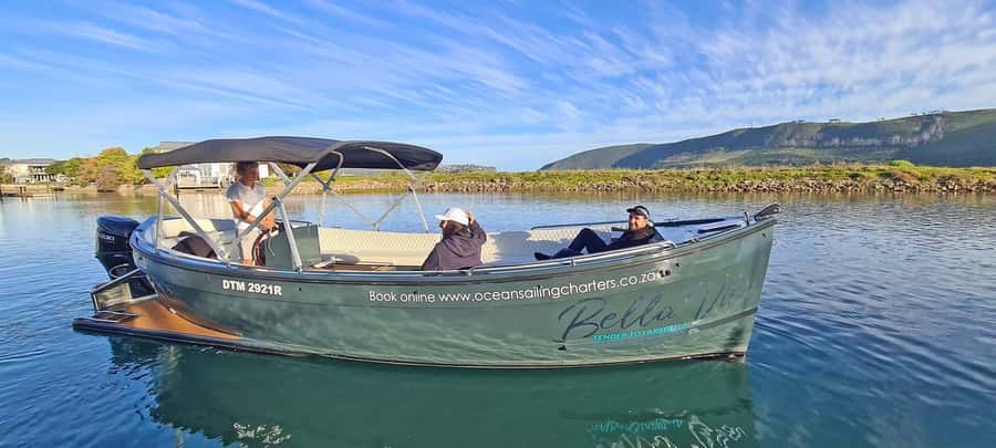 Knysna: Scenic Cruise Aboard a Luxury Lounge Cruiser - A gentle cruise on Knysna Lagoon