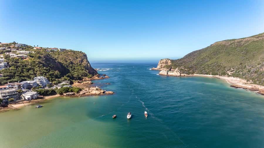Knysna: Sightseeing Cruise on Coquette - Adding oysters, snacks, or champagne