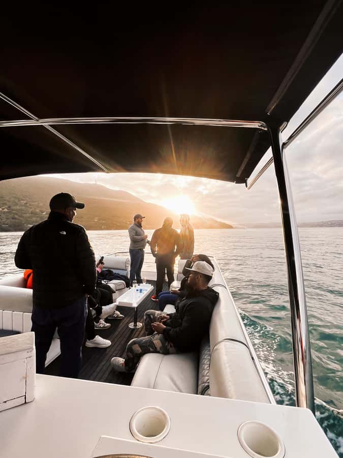 Knysna: Wine & Oyster Luxury Lounger Sunset Cruise - The value of $46 per person