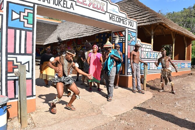 Lesedi Cultural Village - From your hotel to the Cradle of Humankind