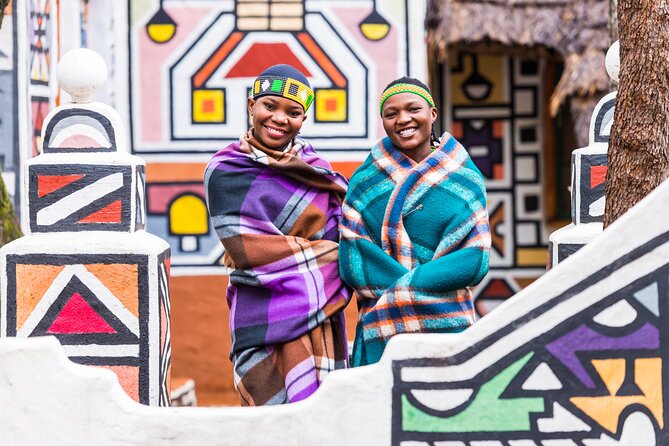 Lesedi Cultural Village Experience - A compact introduction to South Africa’s cultures