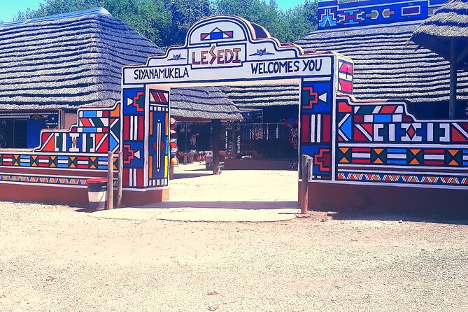 Lesedi Cultural Village Tour - The 10:00 a.m. pickup and ride to Lesedi