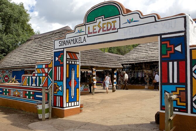 Lesedi Cultural Village - Five cultural traditions in one village