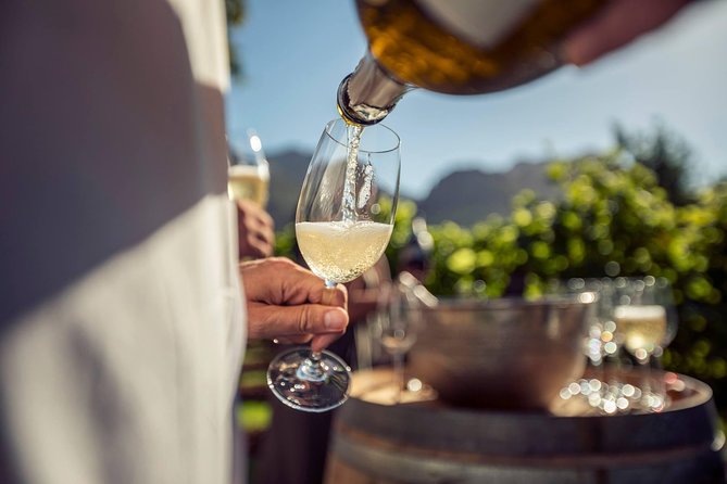 Luxury Wine Tour with Lunch - Franschhoek and Its Cape Dutch Character