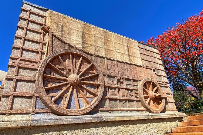Pretoria City and Diamond Mine Tour - The guide can make or break the day