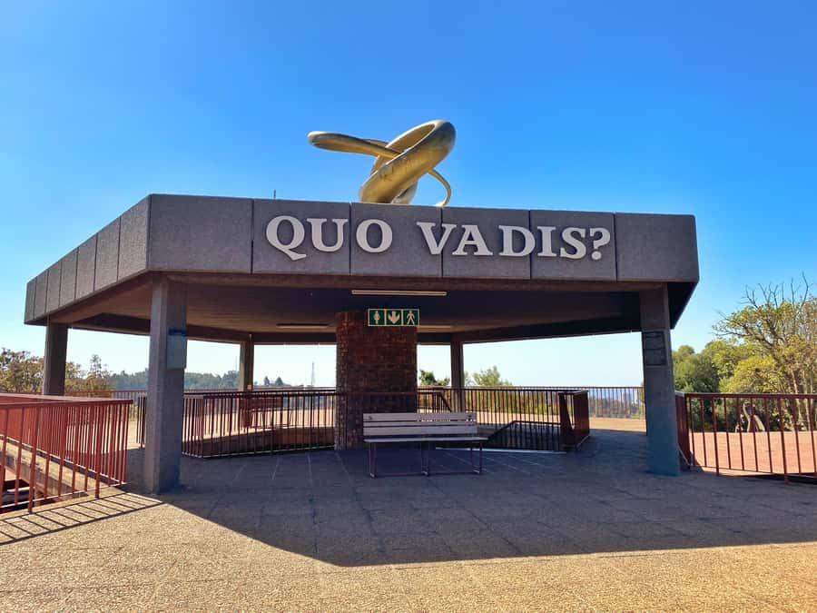 Pretoria: Half-Day City Tour - Pretoria’s civic center: Church Square and its public buildings