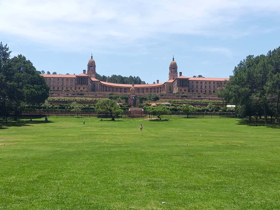 Pretoria: Pretoria City Tour and Cullinan Diamond Mine Tour - 2 p.m. at Cullinan Diamond Mine