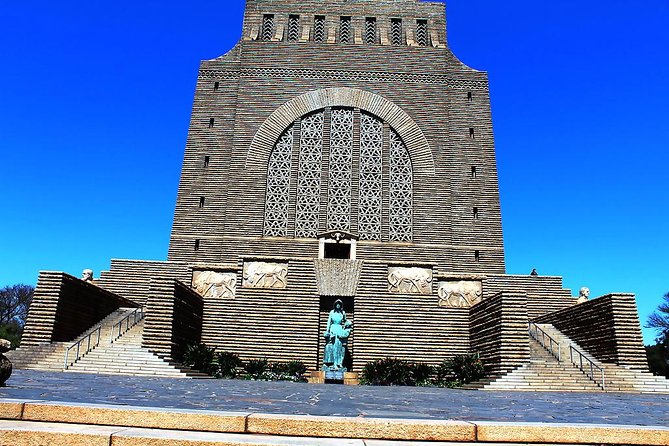 Pretoria, Soweto and Apartheid Museum Guided Day Tour from Johannesburg - The Union Buildings offer a short final view