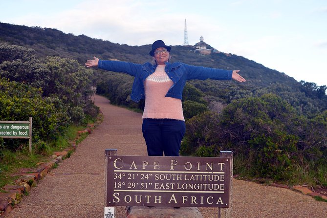 Private 2-Day Cape Town Highlights: Robben Island,Table Mountain Tickets & Wine - Boulders Beach and the African penguins