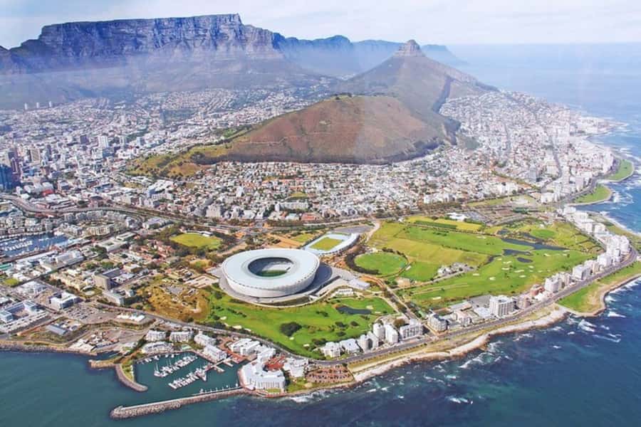 Private Custom Tour with a Local Guide Cape Town - Private means flexible, but confirm the group