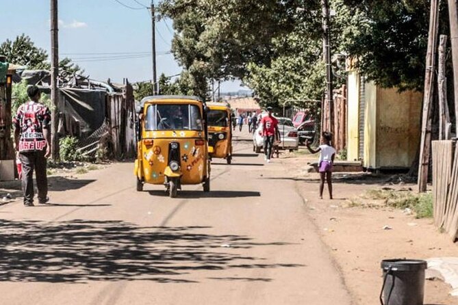 Private Half Day Authentic Soweto Tour from Johannesburg or Pretoria - FNB Stadium and the approach through Diepkloof