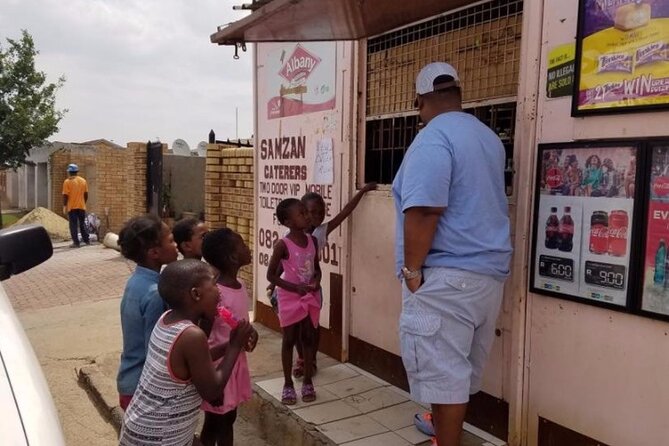 Private Johannesburg Full Day Tour Incl Soweto & Cultural Experience - Starting with lions at Lion Park