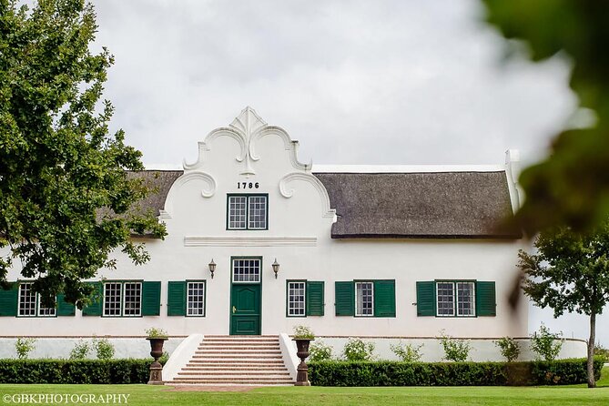 Private Package to Finest Vineyards - Stellenbosch pickup - Waterford: Lemon Trees, Tuscan Style, and Chocolate Pairings