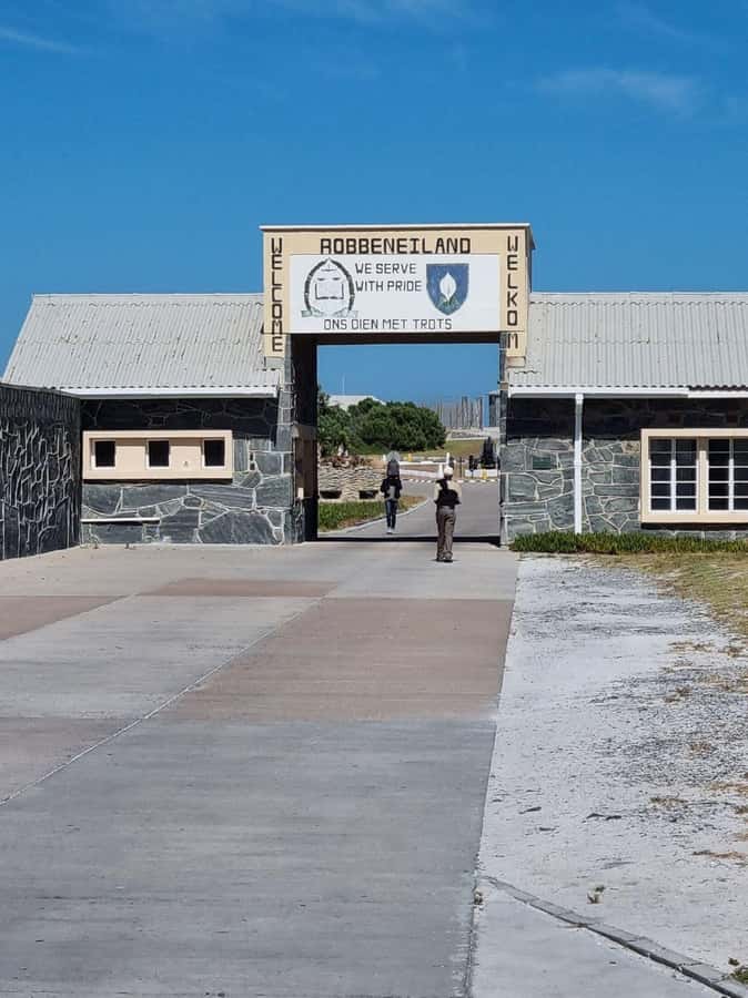 Private Tour: Robben Island, City Tour and Table Mountain - Robben Island: the emotional center of the day