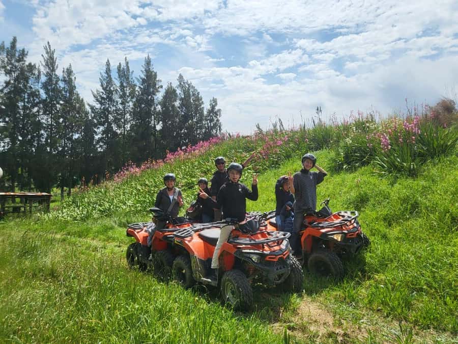 QUAD BIKE FUN RIDE IN PAARL, BATTLE BUNKER WITH WILDX - Following the guide onto Paarl’s trails