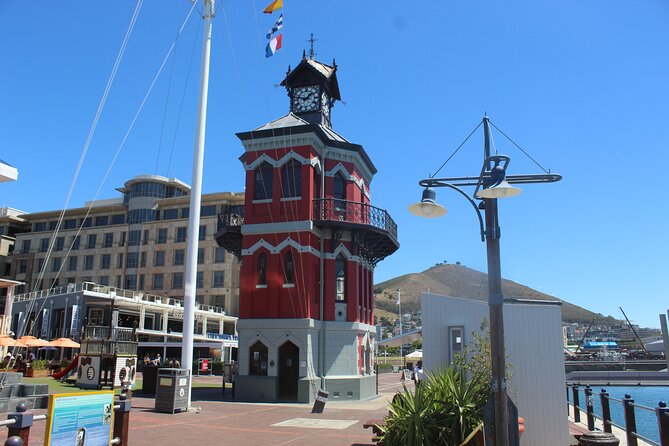 Robben Island Museum Plus Table Mountain National Park & Bo-kaap All Tickets F/d - Robben Island and the prison story