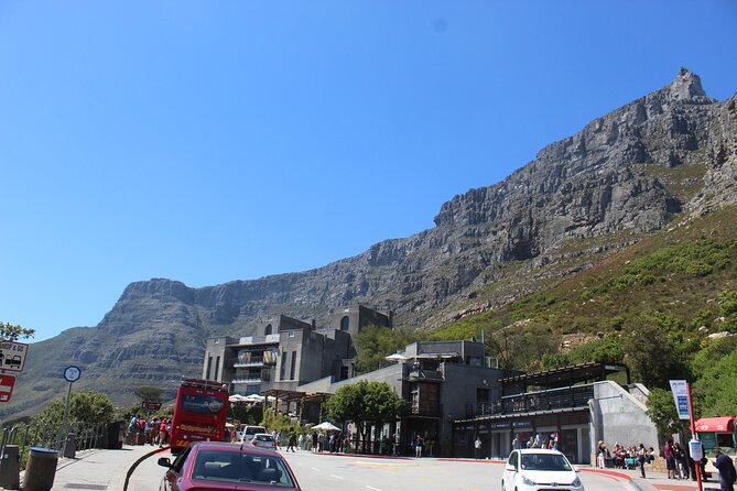 Robben Island Museum Plus Table Mountain National Park & Bo-kaap All Tickets F/d - Table Mountain by rotating cable car