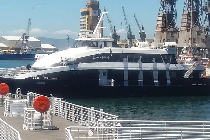 Robben Island Museum Stellenbosch Wineries Plus Ferry Ticket F/D - Spice Route offers an easy change of mood