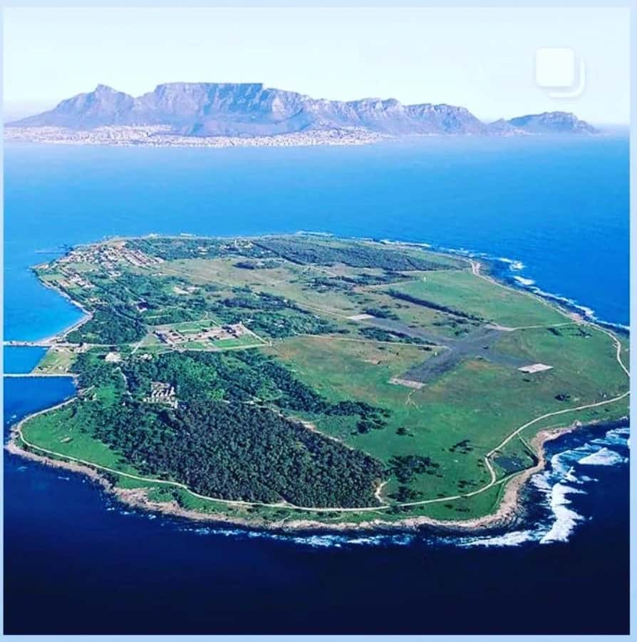 Robben Island Museum Tour with Transfer and Ferry Tickets. - Starting the day with a Cape Town pickup