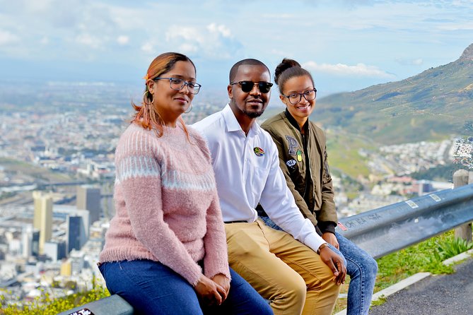 Robben Island, Table Mountain and Cape Town City Private Day Tour - Bo-Kaap’s colorful houses and short photo stop