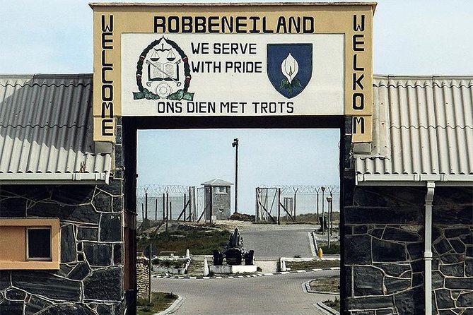 Robben Island Tour & Table Mountain guided Tour - The prison visit and the former inmate guides