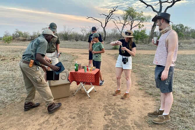 Sabie Game Reserve Sunset Safari Tour with Sundowners - The 2:00 pm departure and the road to the reserve