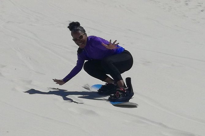 Sandboarding from Cape Town - The guide can shape the whole morning