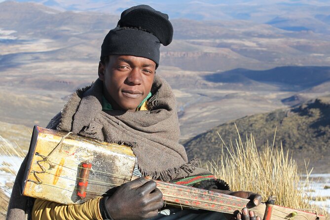 Sani Pass: Day Tour from Durban - Lunch and a drink at Africa’s highest pub